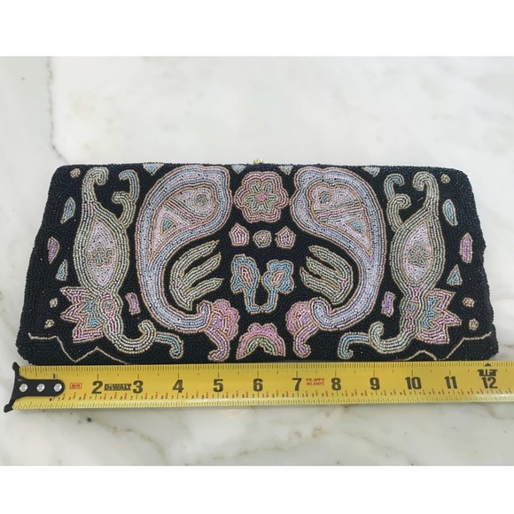 VINTAGE BELGIUM HANDMADE BLACK BEADED CLUTCH - Picture 8 of 13